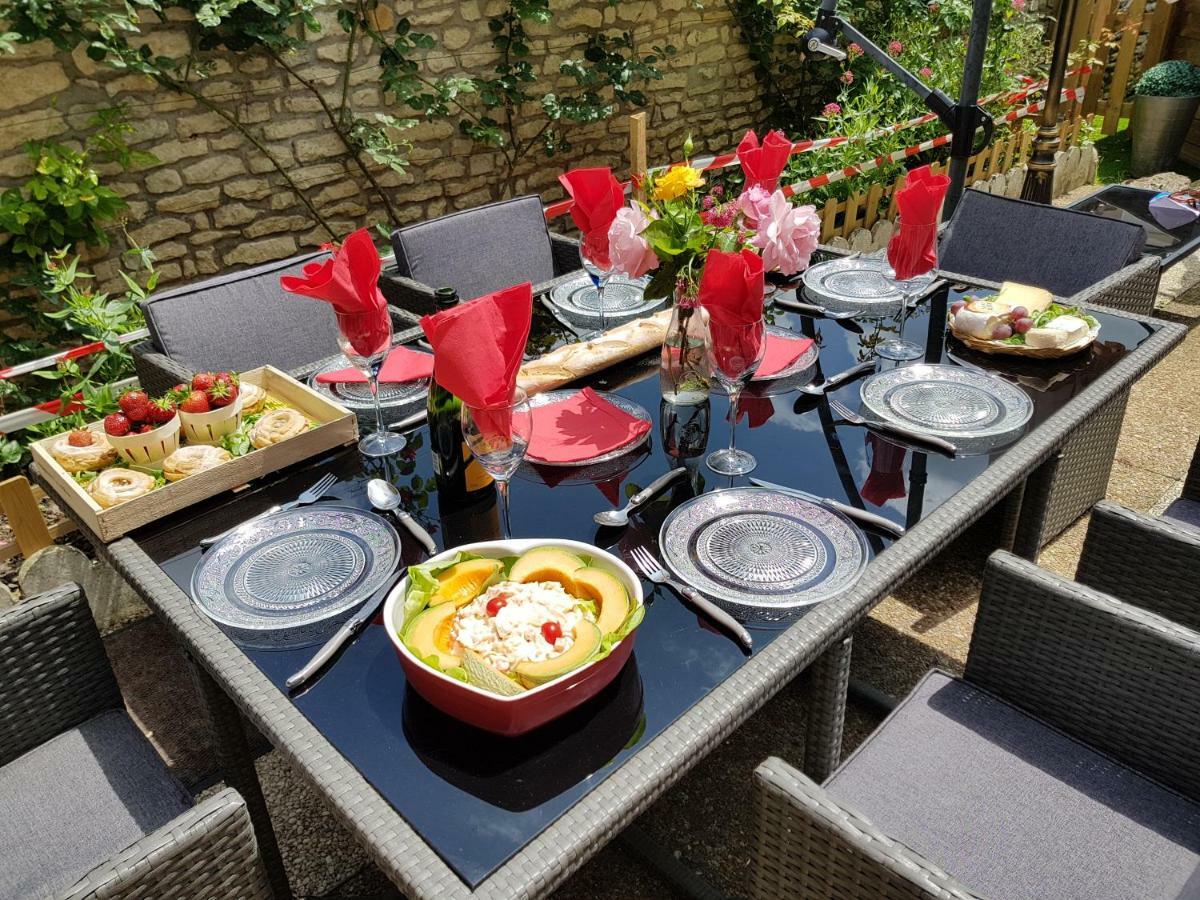 Maison Le Trefle Chef-Boutonne エクステリア 写真